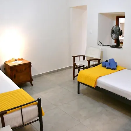 Appartement Αρχοντικό Σπίτι Στην Αίγινα Extérieur photo