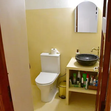 Appartement Αρχοντικό Σπίτι Στην Αίγινα Extérieur photo